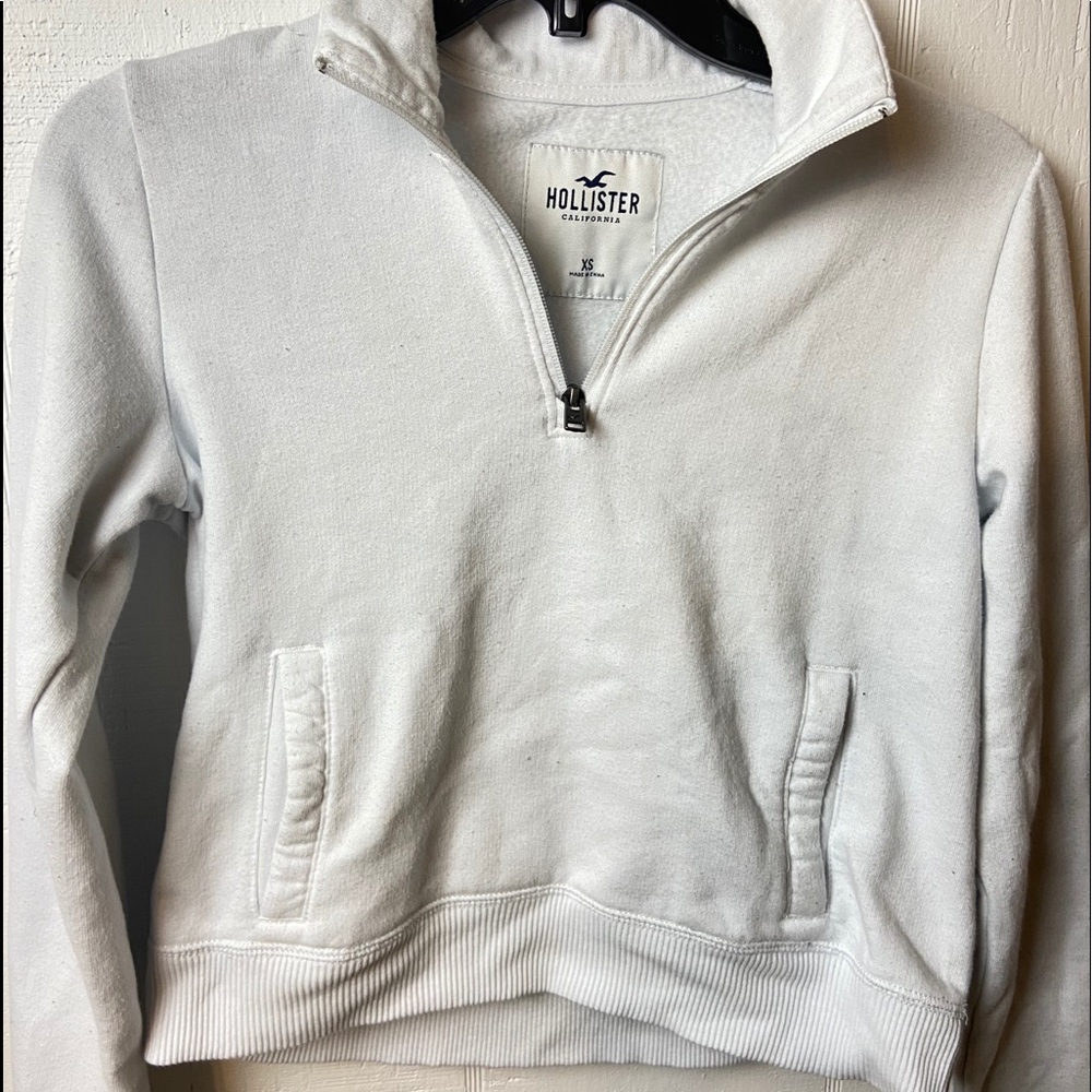 hollister white quarter zip jacket
